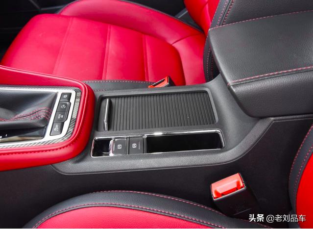 名爵mg6测试时速70过弯,名爵mg60-100加速测试