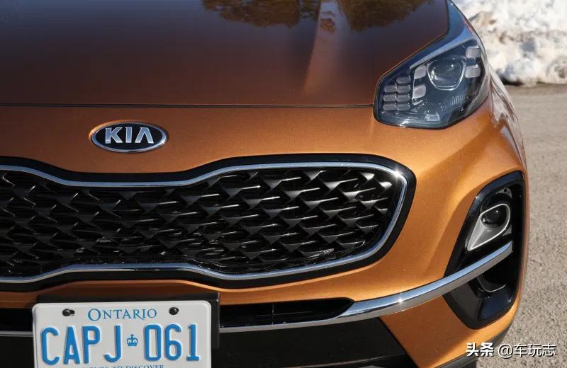 新一代起亚狮跑官图,新款起亚狮跑suv2022款