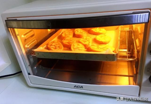 大叔家的美食,蒜香酥脆的法棍面包