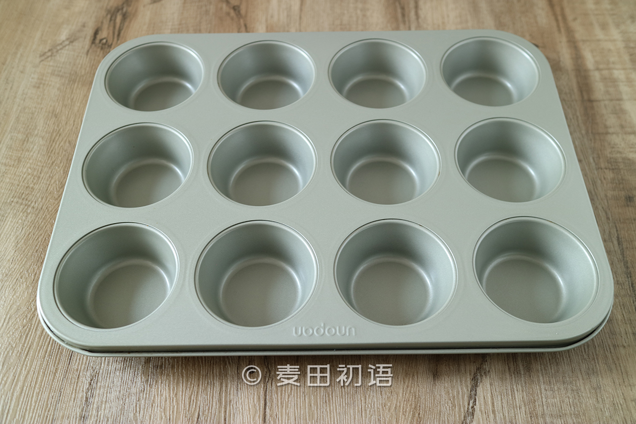 烘焙模具选哪种材料,烘焙工具别乱买这些才是真的实用