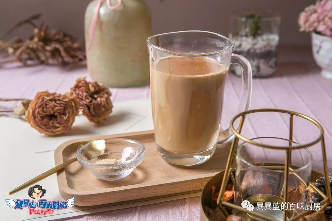 来这家店你真没办法好好吃饭，每道菜都堪比艺术品，好吃到光盘