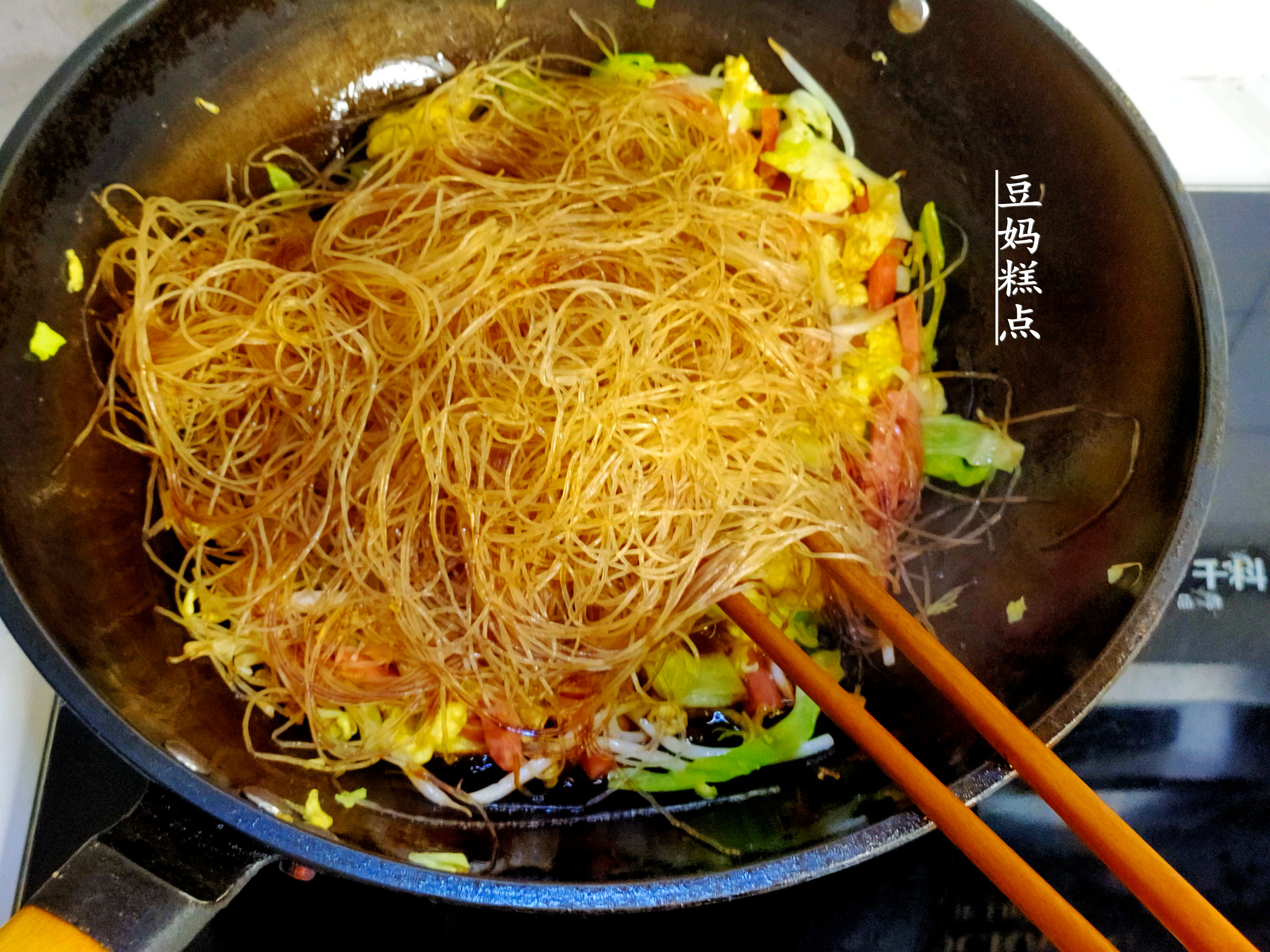 炒米粉原来还能这么好吃长见识了,炒米粉怎么做有大排档的味道