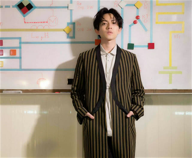 歌词走心触动人心的歌,让人心灵触动的十首歌歌词