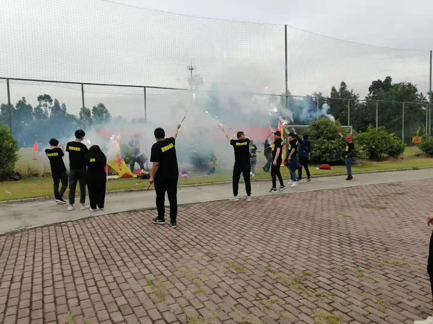 过去现在未来，记厦门鹭岛出征当天的球迷开放日及壮行会