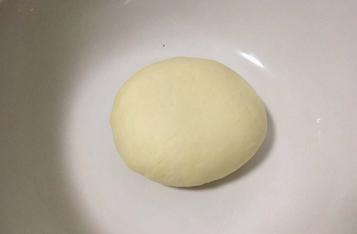 手擀面为啥一煮就折了,手擀面一煮就糊是怎么回事