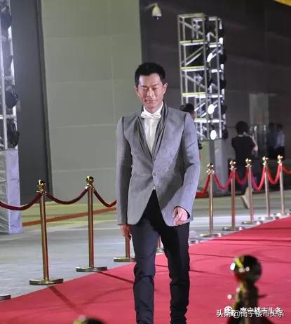 lv继续前进,lv万象城折扣