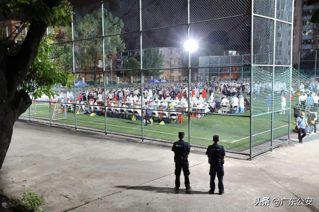 夜以继日奋战在抗疫一线,抗疫一线24小时坚守