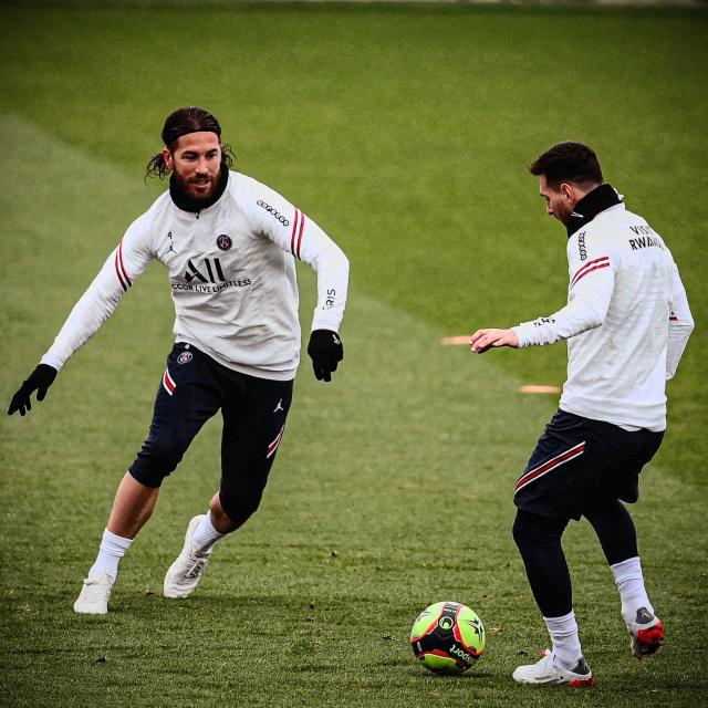 危机时刻，曼联队内六“常委”浮出水面