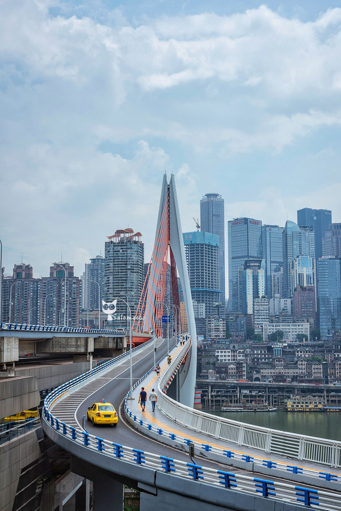 藏于山隐于巷，重庆日夜里的另一番江湖