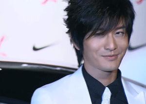 刘涛小包总杨烁油腻到不行,影视剧里的油腻行为杨烁