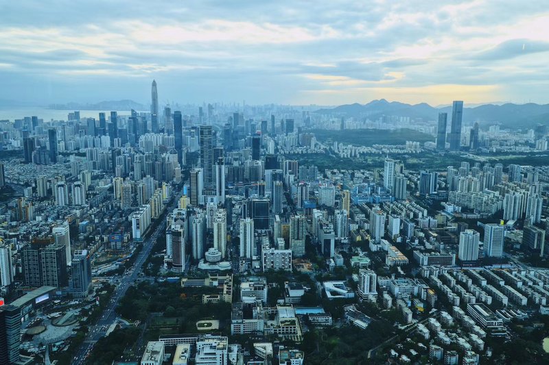 带朋友访深第一站，当然是云上深圳瑞吉