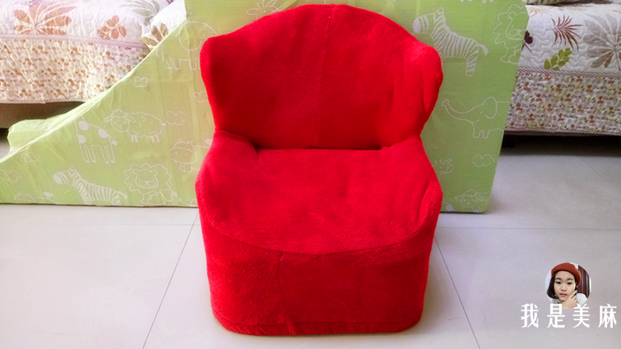 用纸箱给孩子做玩具简单的,爸爸用纸箱给孩子做玩具