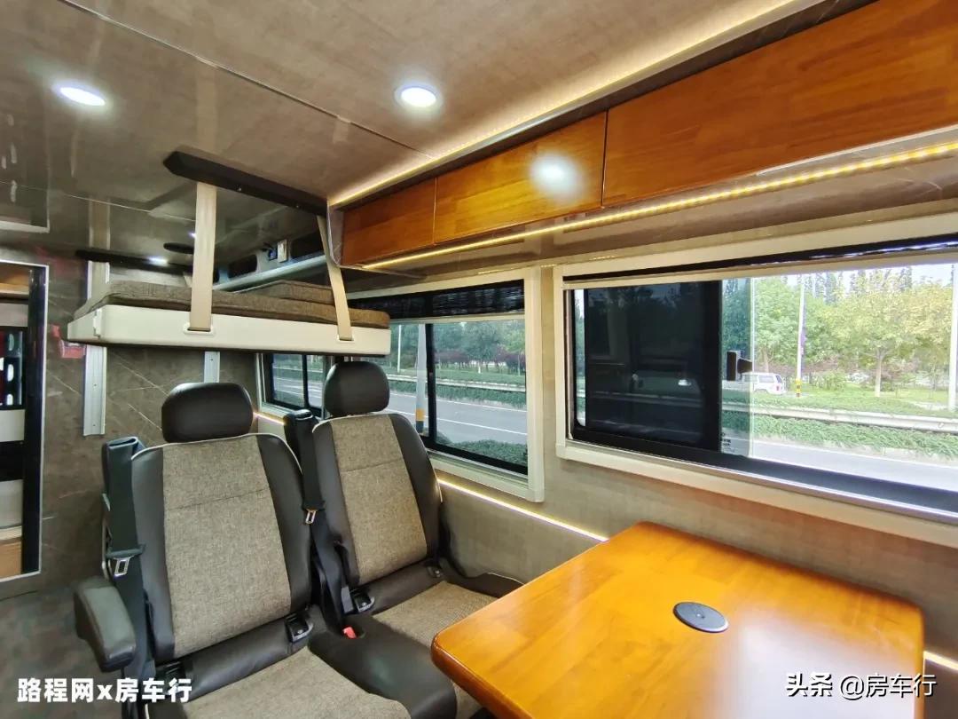 东风四驱挑战者越野房车试驾视频,东风挑战者四驱越野房车