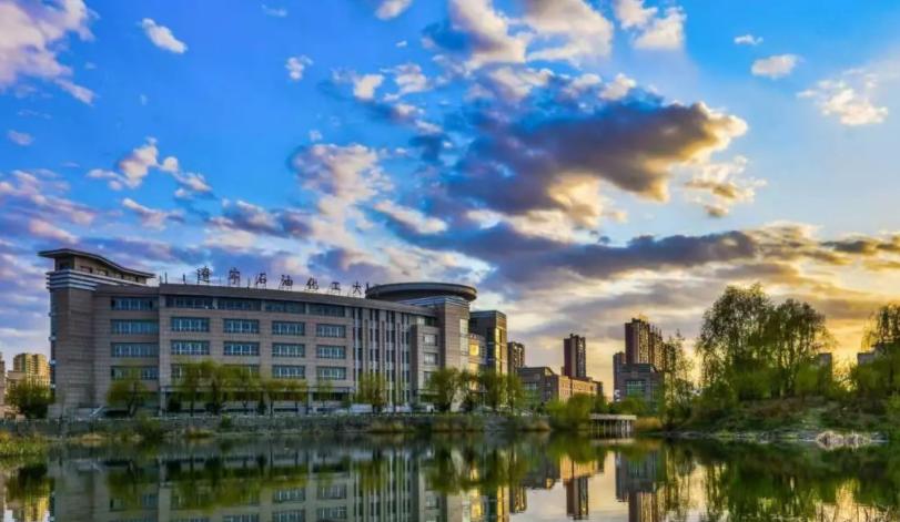 辽宁这所大学很低调，多数毕业生能拿铁饭碗，录取分却并不高