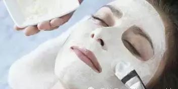 教你一招不用钱的祛斑方法,教你一招有效淡斑不用花大价钱