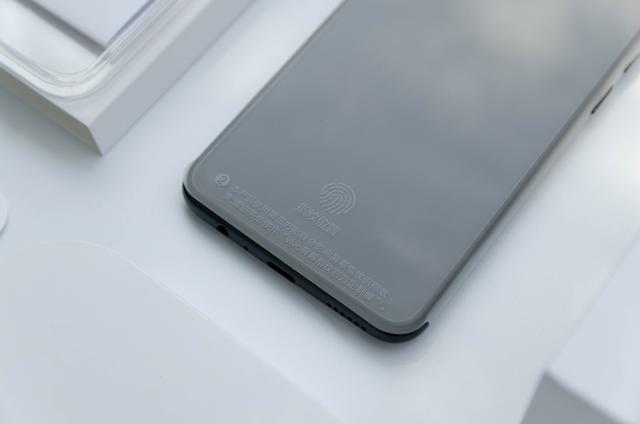 vivoz5价格为什么便宜,vivoz5值得入手吗