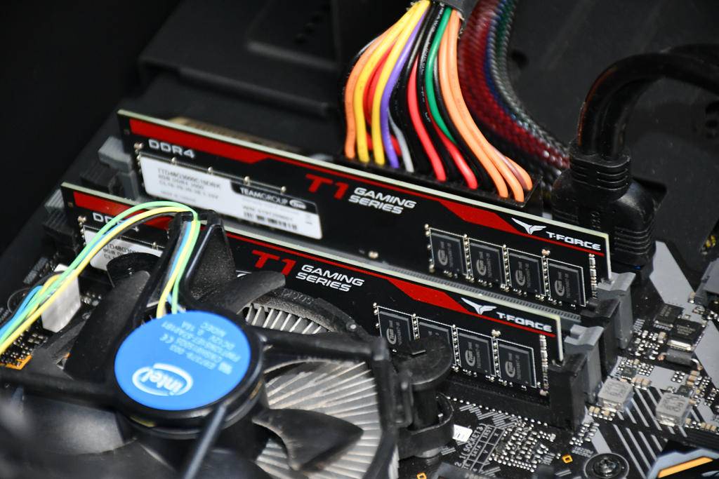 老主板内存条速度多少够用,老主板装什么内存条好