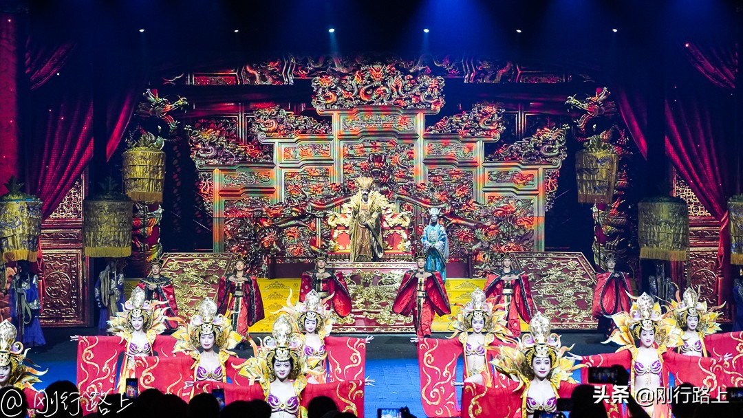 这个夏日尽情的嗨起来,这个夏天尽情玩耍