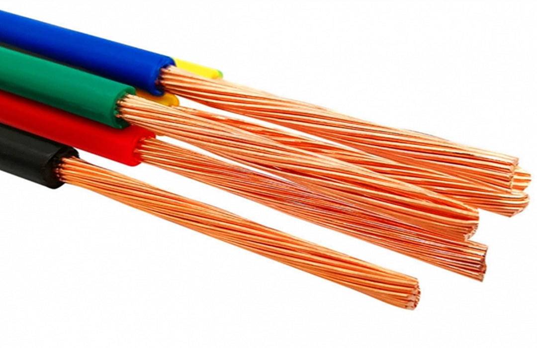 电流是在电线表面还是内部,电流是真实存在的吗