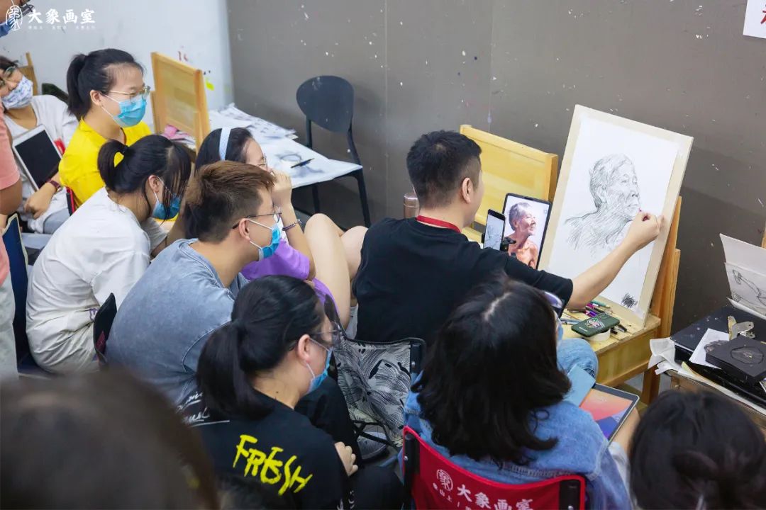 杭州画室｜章鱼老师魅力展示高质量范画现场（附高产私密作品）