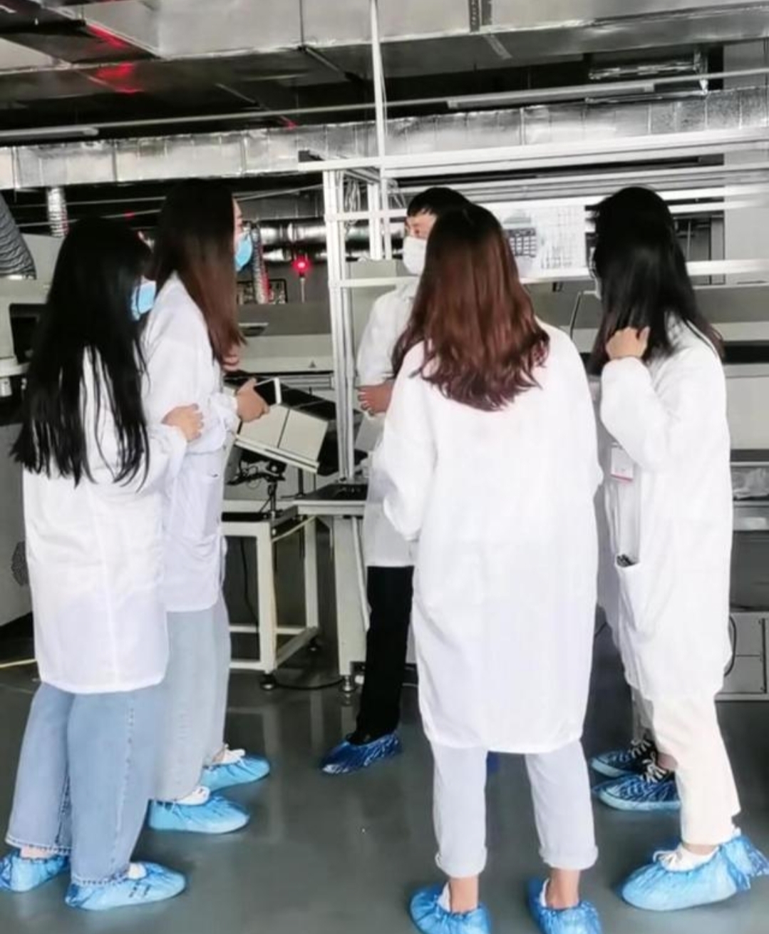 进厂打工的视频是真的吗,进工厂打工去哪个工厂打工最好