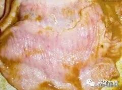 大量毒素对猪有什么危害,猪微量元素中毒有什么症状