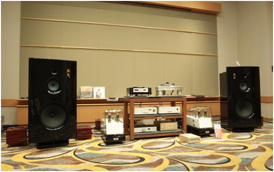 号角中的帝王之风CessaroHornAcoustics