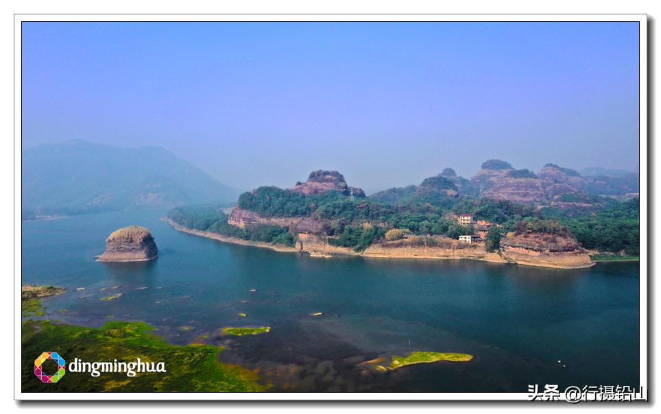 航拍一个小村庄的视频,航拍一个美丽的小山村