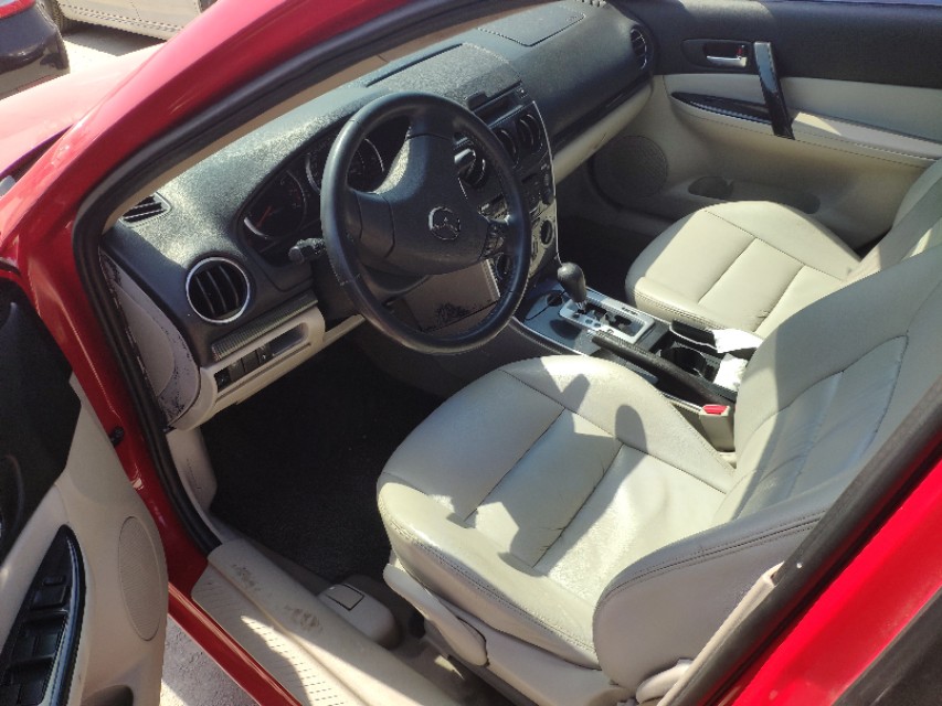 2011款马自达6二手多少钱,2011款马自达6