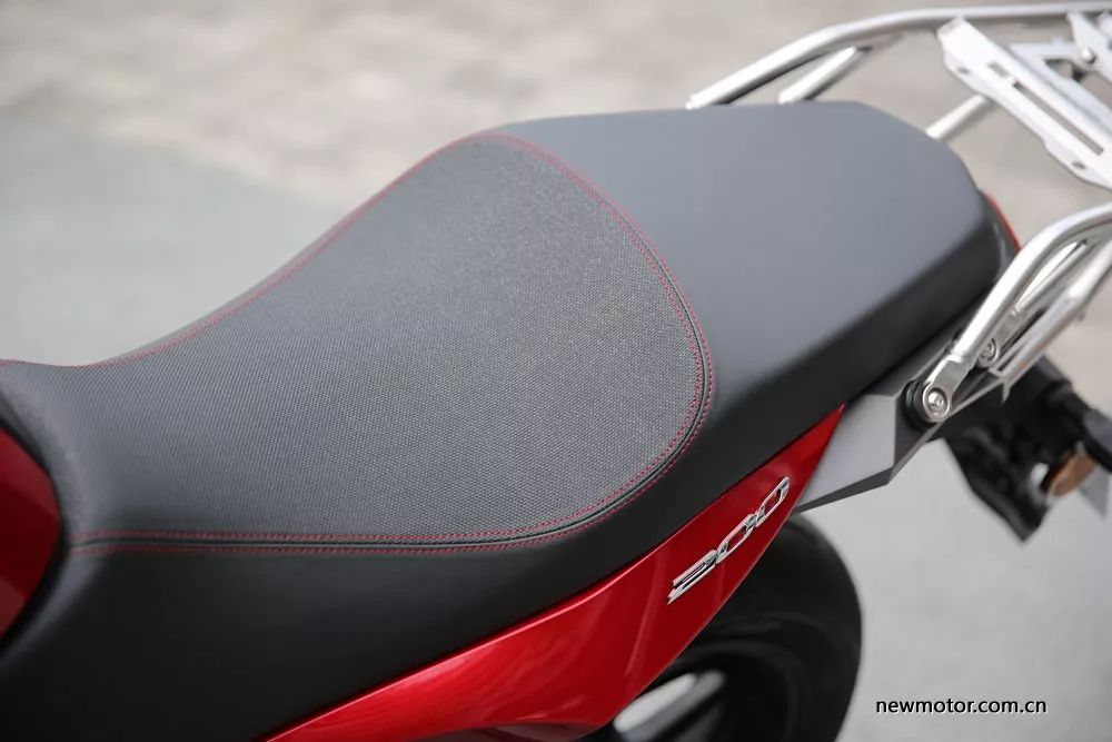 大阳天昴200什么配置,大阳天昴200复古深度评测