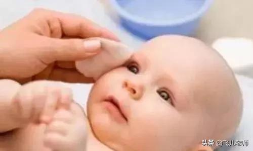 婴儿发烧怎么办最快退烧最有效,婴儿发烧怎么办退烧快物理降温