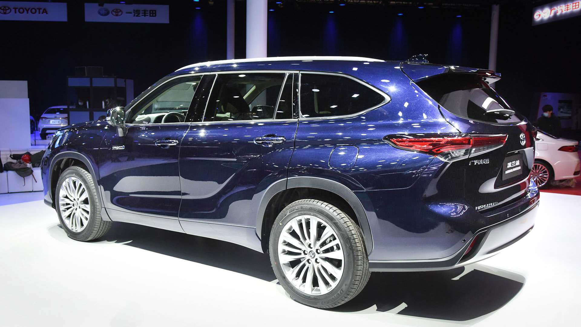 新汉兰达2017款四驱豪华版,全新汉兰达正式亮相