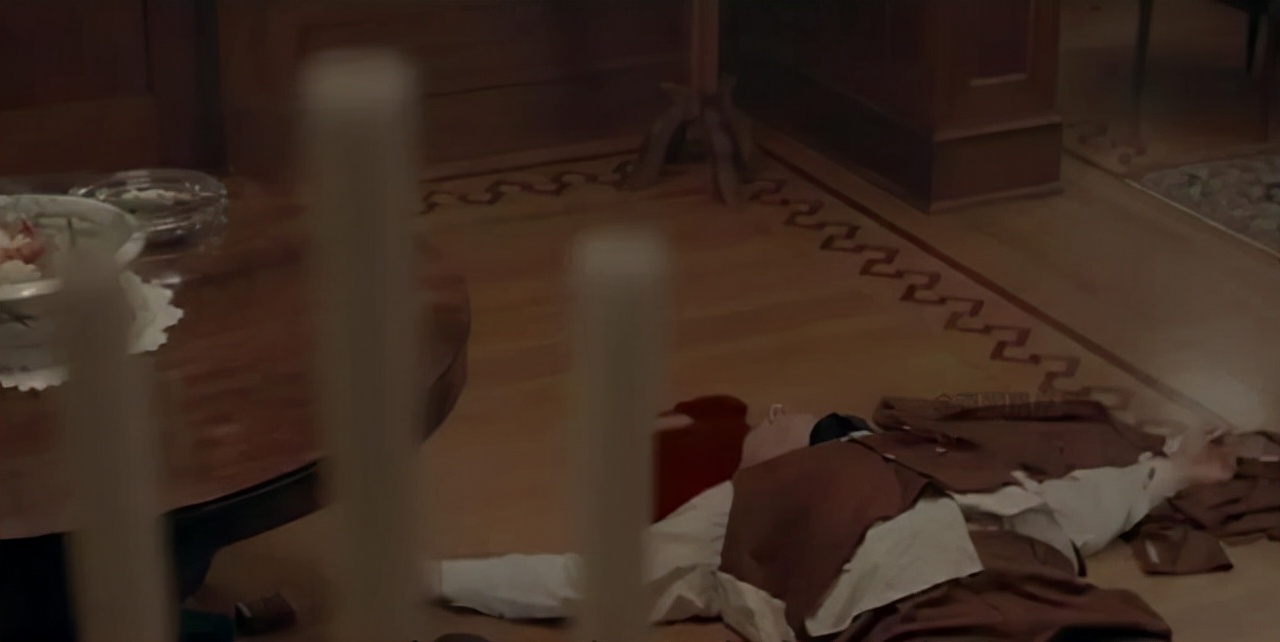 女子将情人秘密藏阁楼10年,女子把情人藏在自家阁楼10年