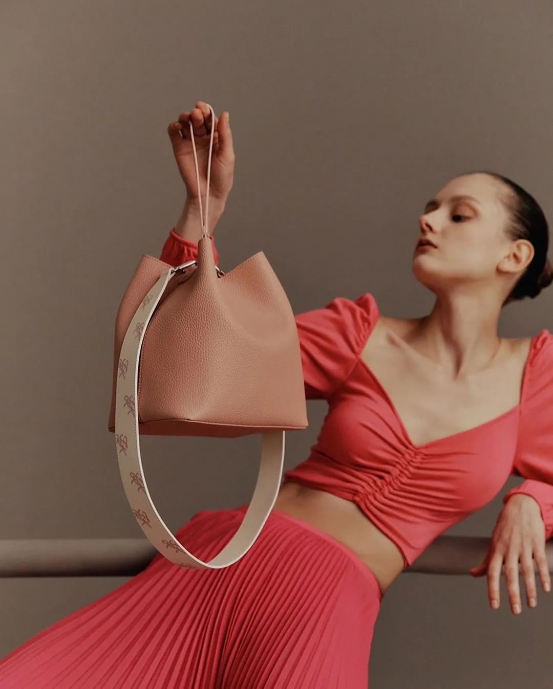 三十而已里面王漫妮的包包,三十而已中王漫妮的包包