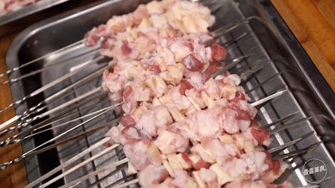 藏在巷子里的特色烧烤,老街里烧烤青岛