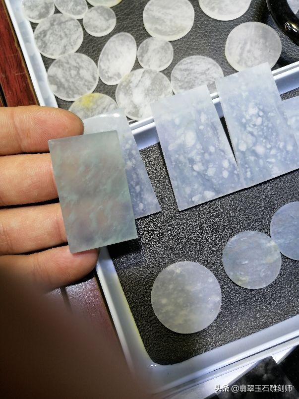 翡翠直播卖货真假怎么看,翡翠直播的坑有多深