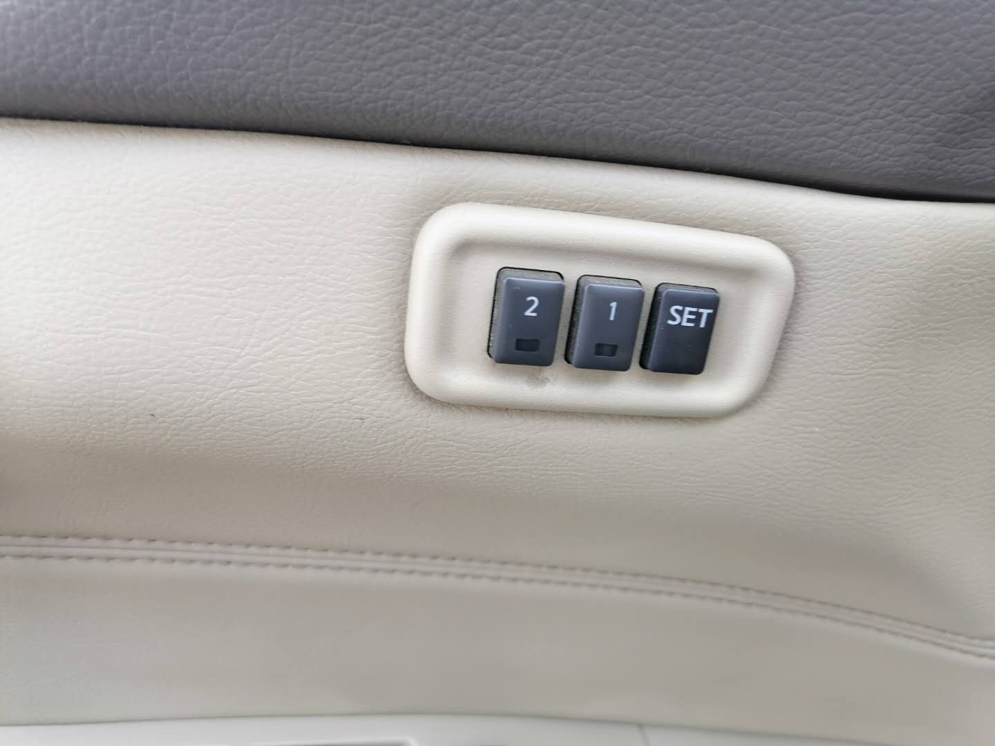 07年天籁2.3二手多少价格,二手天籁大沙发价格