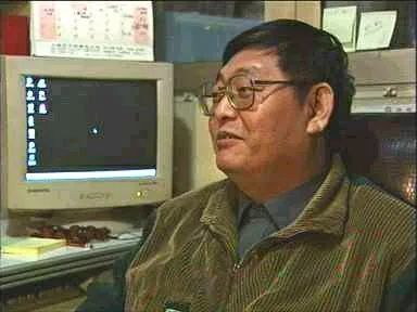 中国第一代股民回忆杨百万二三事,中国第一股民杨百万身价