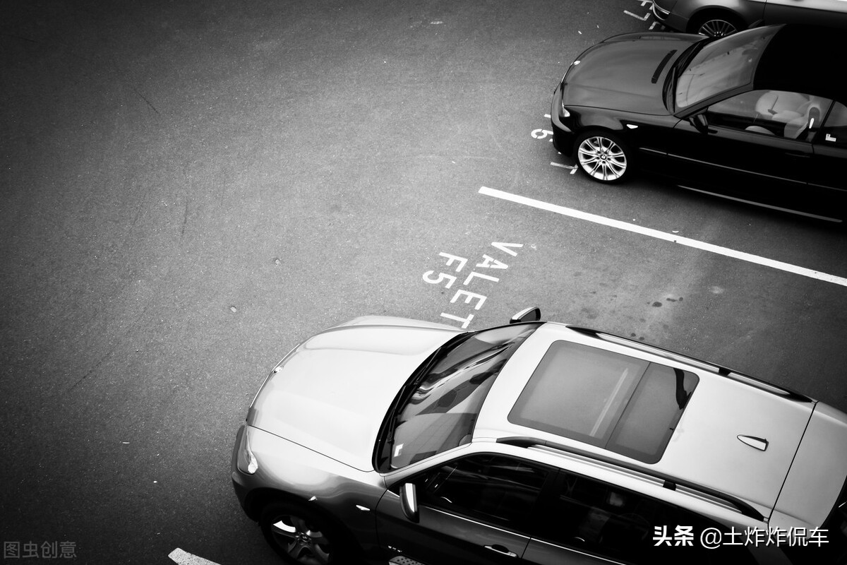 天窗堵了驾驶室积水怎么处理,天窗堵了为什么后座会有水