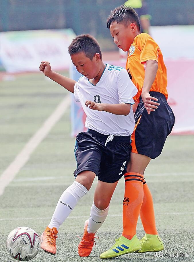 小学生足球之星简介,班级足球小明星