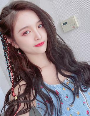 火箭少女吴宣仪穿衣搭配,吴宣仪穿衣风格有多土