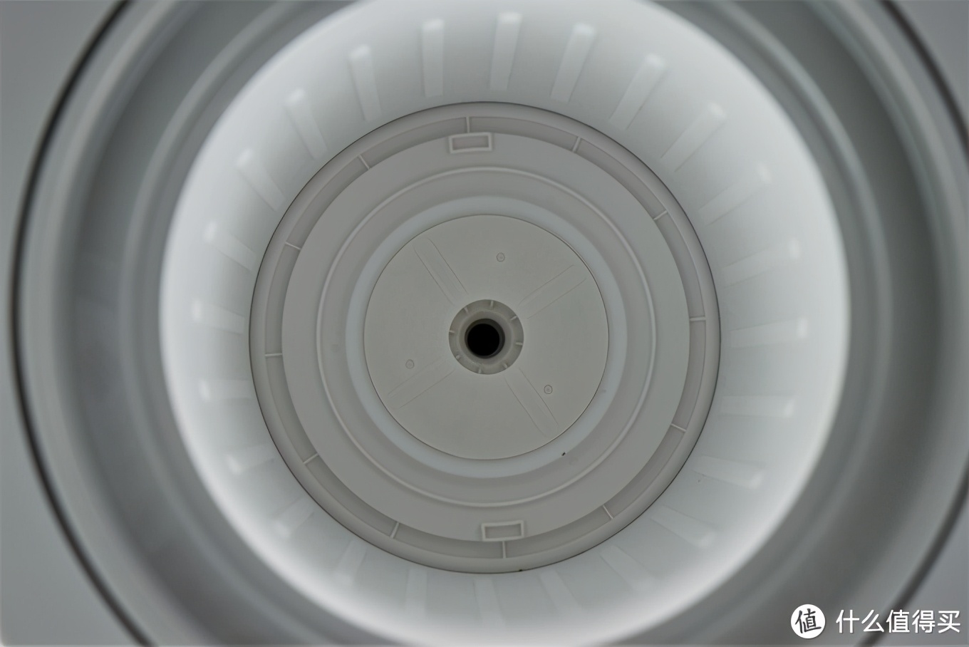 仿手搓洗、分袋洗护：觉飞内衣裤洗衣机，解决贴身衣物清洗难题