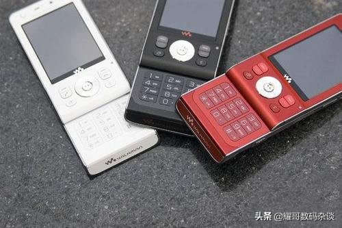 诺基亚3000系列,非智能手机诺基亚