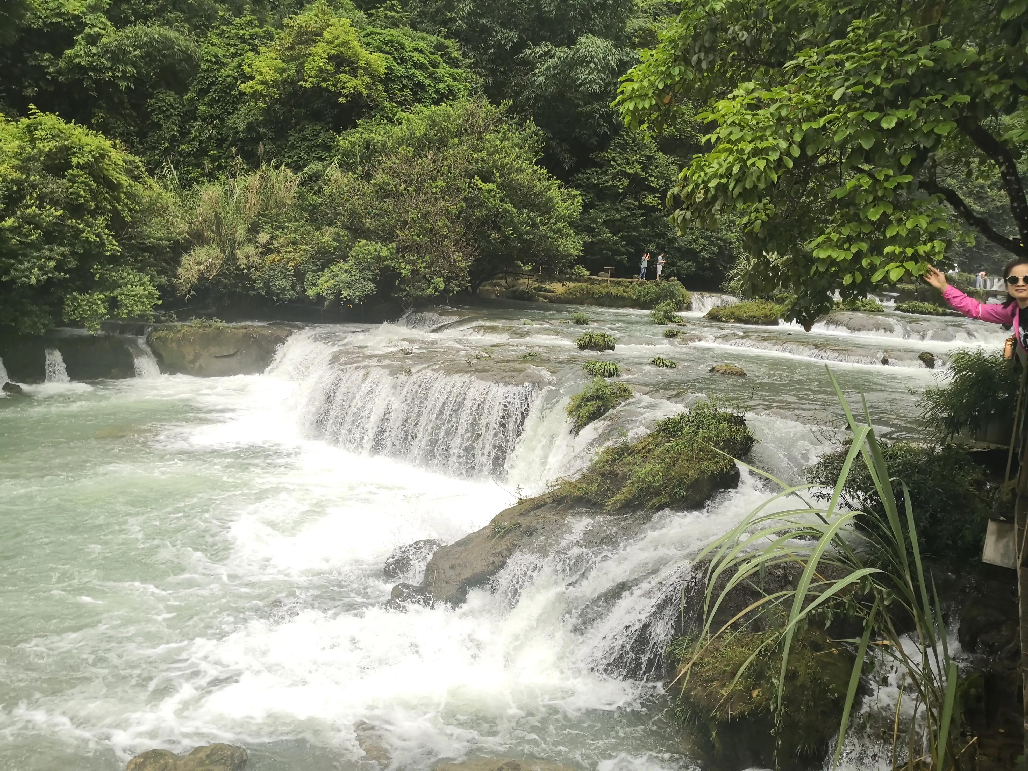 话到嘴边留三分，别把底牌露出来
