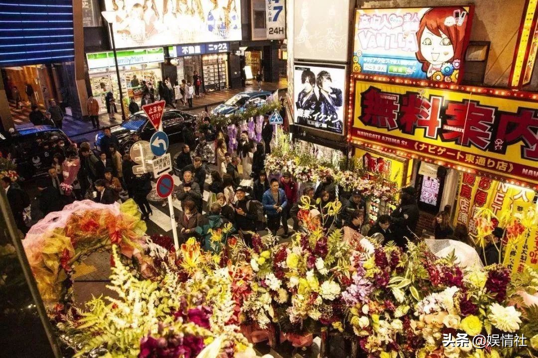 日本第一陪酒女引退！滴酒不沾却日赚1个亿，首相都被她征服