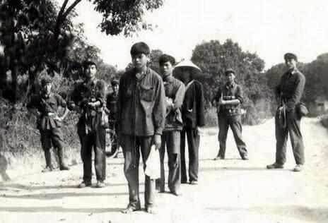 对越反击战抓俘真实视频,对越反击战我军被俘虏多少人