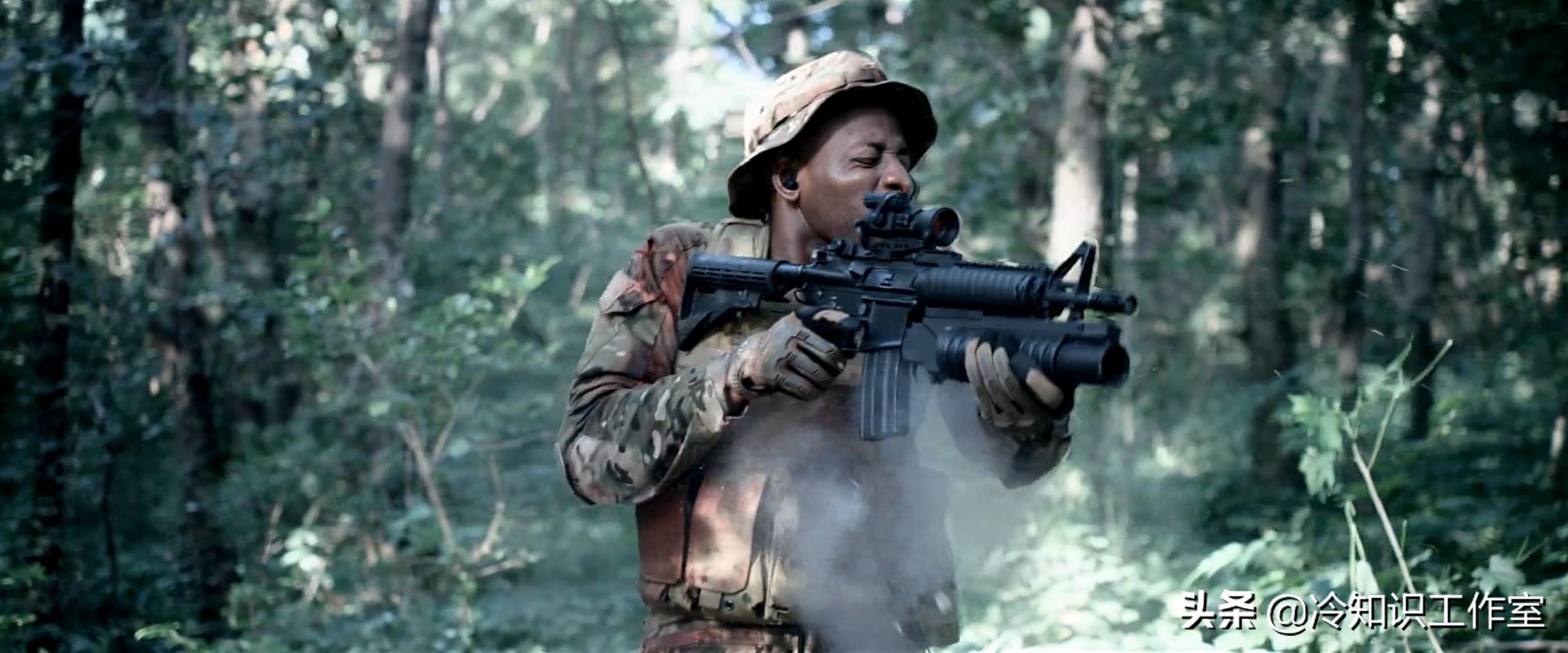 战狼二解说介绍枪械,战狼2枪械训练视频