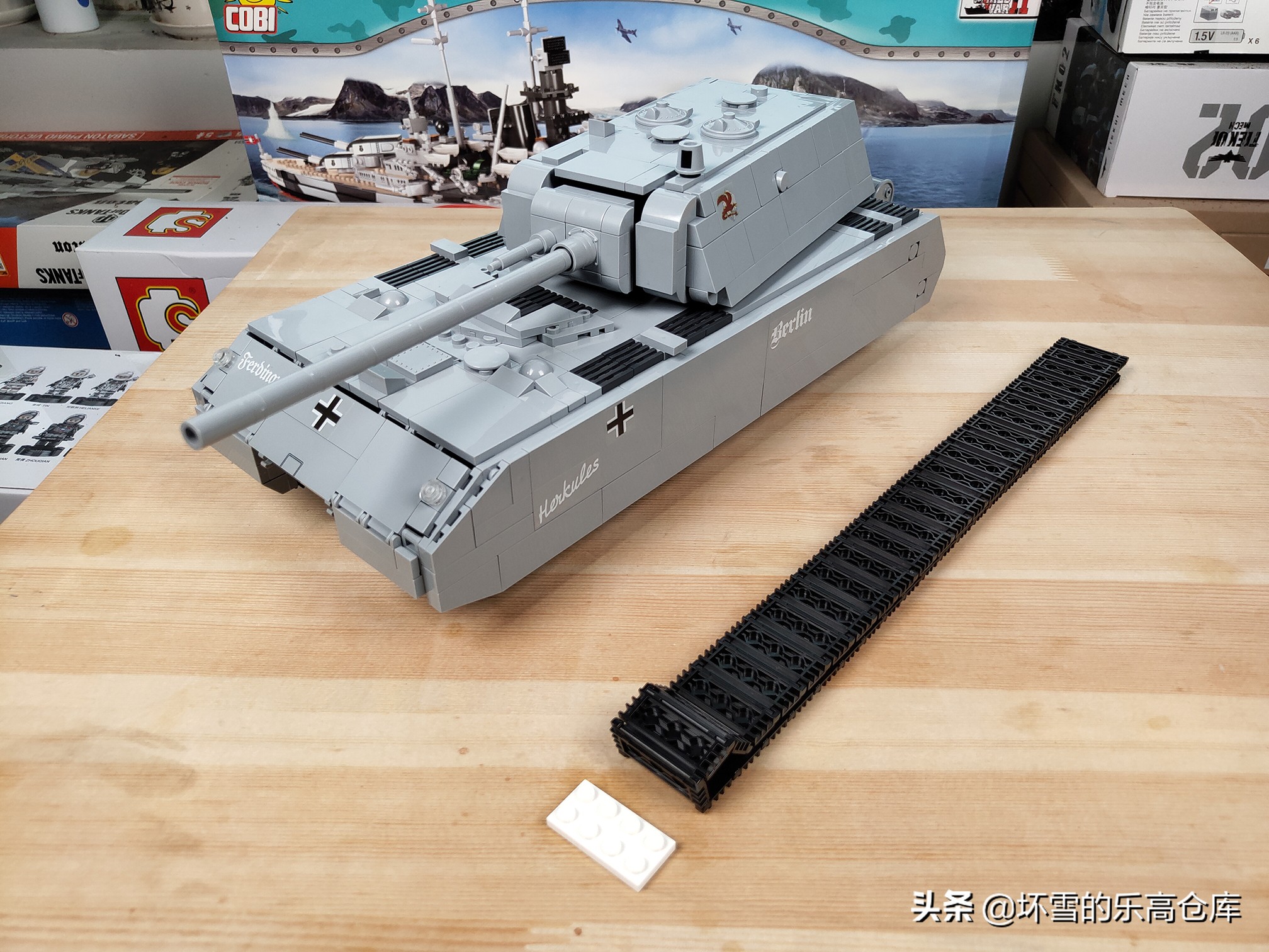 cobi积木英国超重型坦克拼装过程,cobi鼠式积木坦克