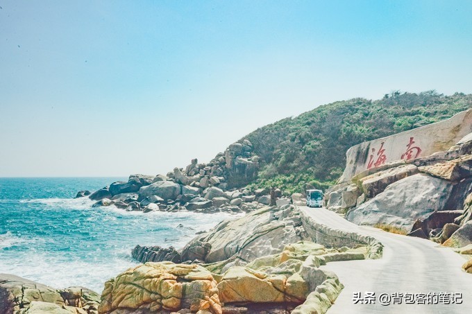 进出景区排队3个小时,岛上物价高上天,这的游客还是多的挤破头