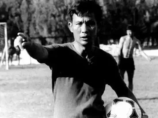 中国足球作文题目汇总,2018中国足球作文范文